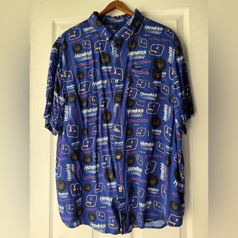 NASCAR Chase Elliott Button Up